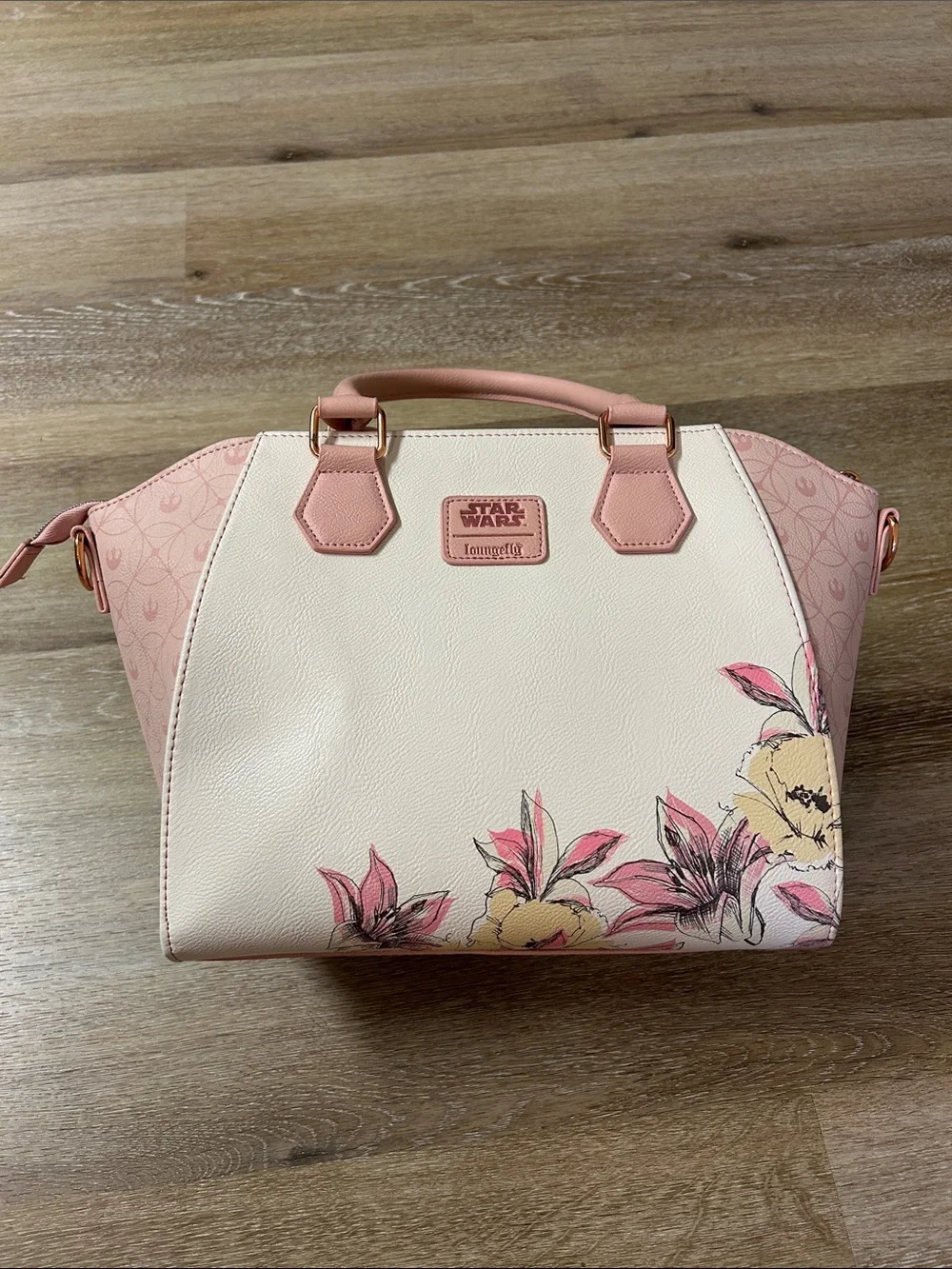 Loungefly Pink Princess Leia Purse - Picture 3 of 10